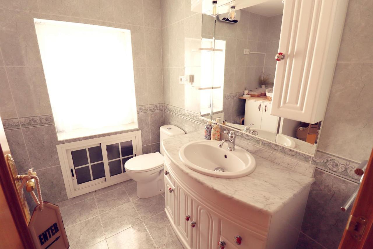 Casa Rural Ideal Para Escapadas Con Barbacoa Y Spa Tinarejos Exteriör bild