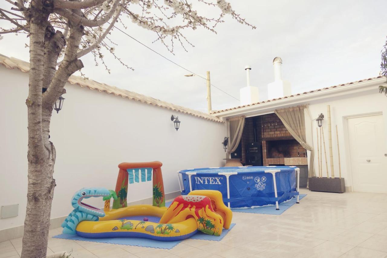Casa Rural Ideal Para Escapadas Con Barbacoa Y Spa Tinarejos Exteriör bild